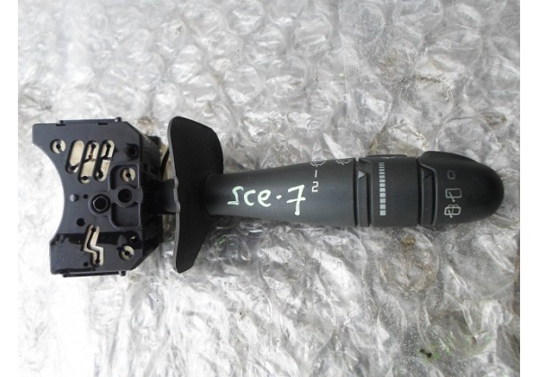 Перемикач склоочисників Renault Megane, Scenic, 7701047552